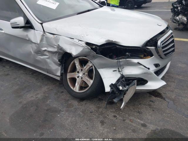 Mercedes-Benz E-Class Image 7