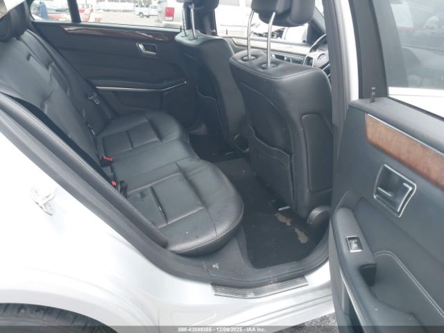 Mercedes-Benz E-Class Image 15