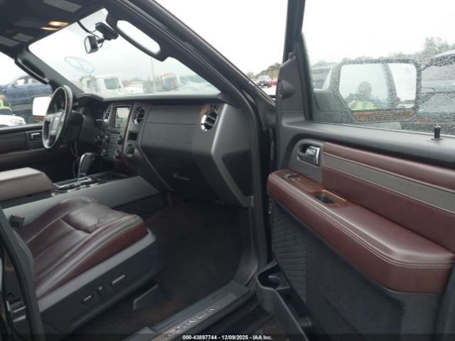 Ford Expedition Platinum Image 5