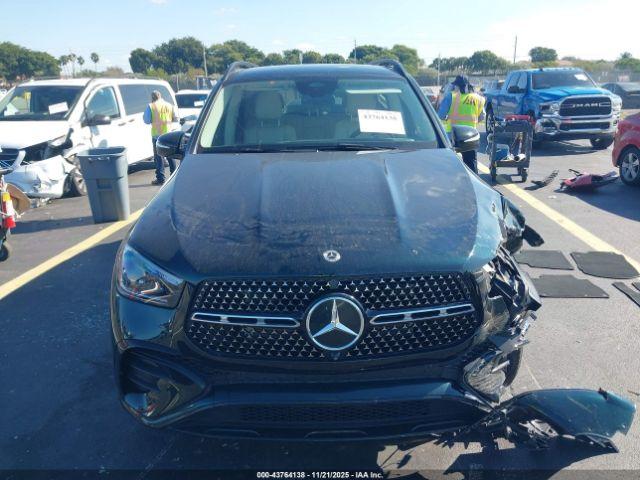 Mercedes-Benz GLE 4matic Image 10