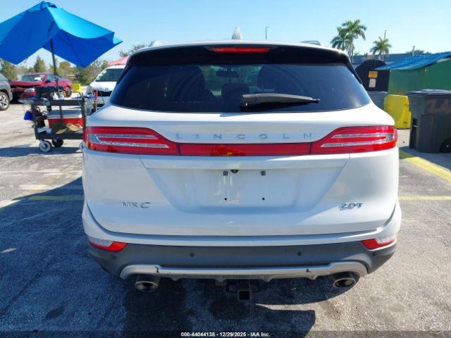 Lincoln MKC Reserve Image 15
