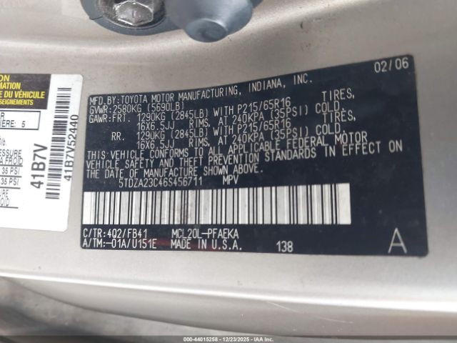 Toyota Sienna Ce Image 5