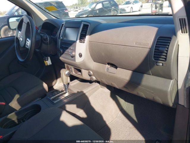 Nissan Frontier S Image 4