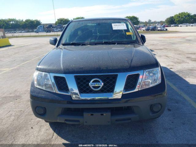 Nissan Frontier S Image 15
