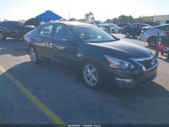  Salvage Nissan Altima
