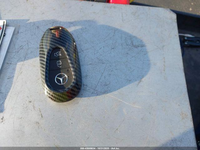 Mercedes-Benz C-Class Sedan Image 14