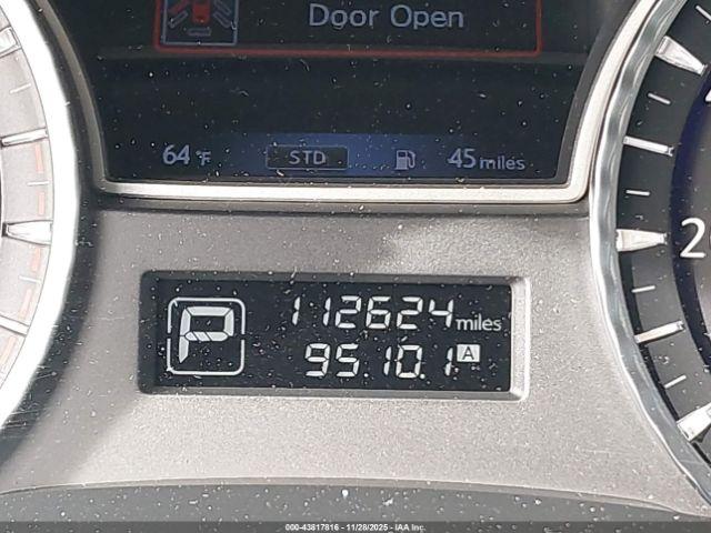 INFINITI Qx Luxe Image 2