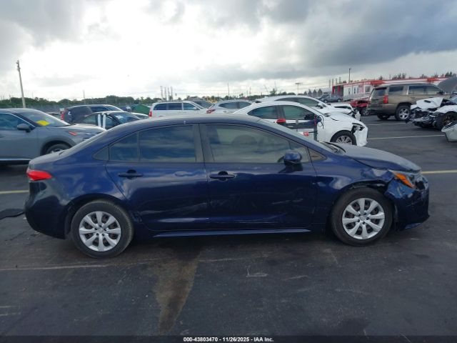 Toyota Corolla Le Image 2