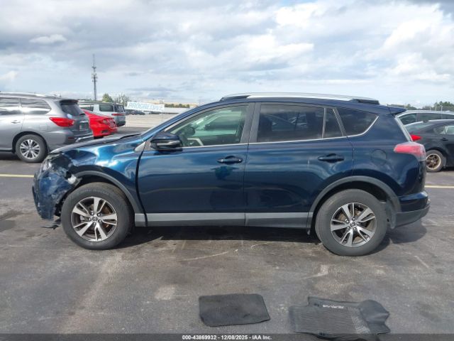 Toyota RAV4 Xle Image 4