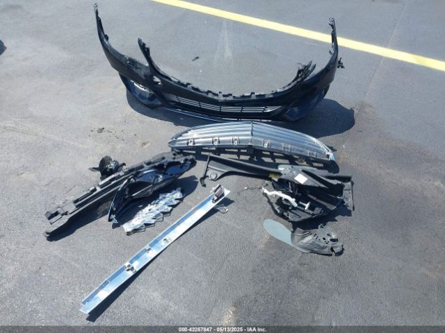 Mercedes-Benz C-Class Image 8