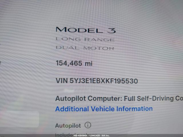 Tesla Model 3 Image 16