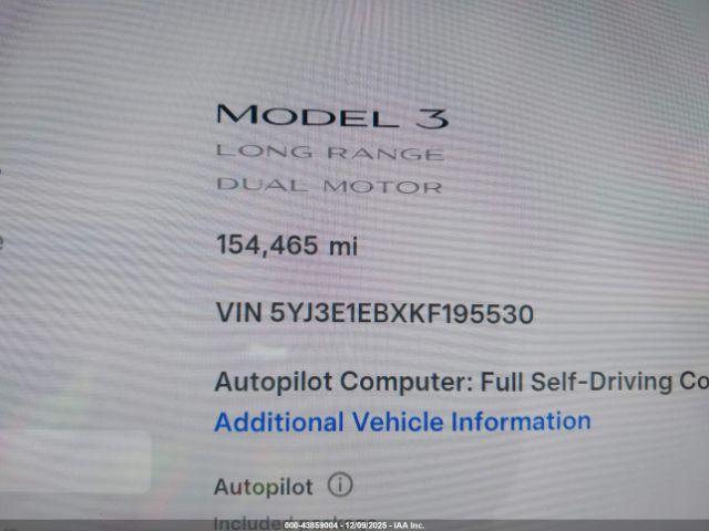 Tesla Model 3 Image 16