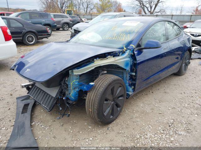 Tesla Model 3 Long Range Rear-wheel Drive Image 15