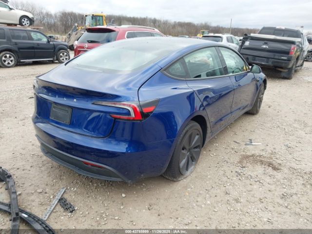 Tesla Model 3 Long Range Rear-wheel Drive Image 20