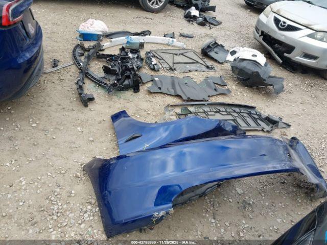 Tesla Model 3 Long Range Rear-wheel Drive Image 6