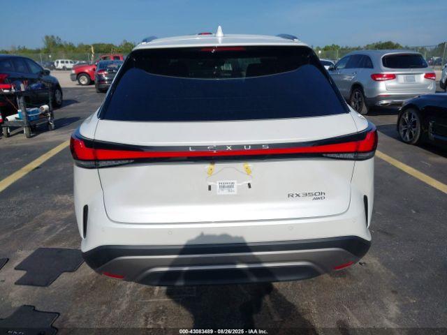 Lexus RX Premium Image 16