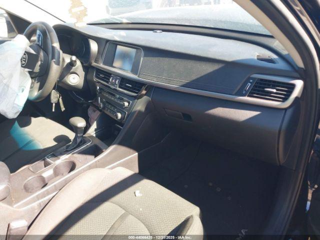 Kia Optima Lx Image 17