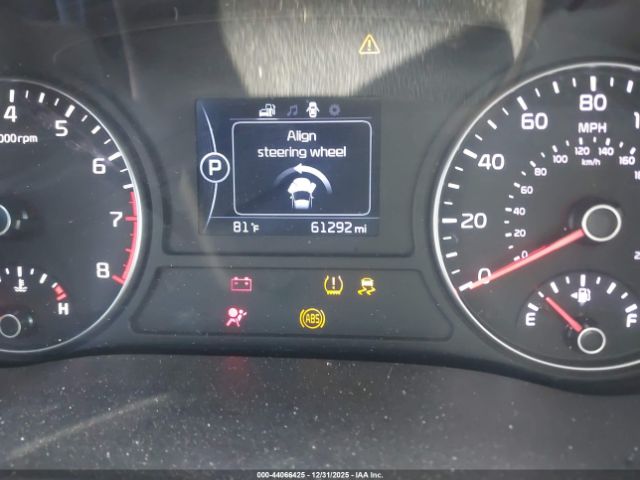 Kia Optima Lx Image 3