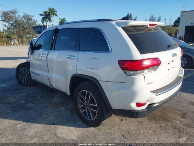 Jeep Grand Cherokee Limited 4x2 Image 12