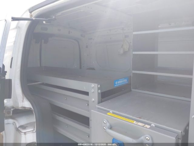 Ford Transit Xl Image 9