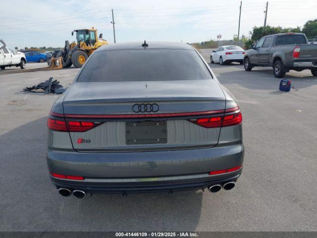 Audi S8 Tfsi Quattro Tiptronic Image 11