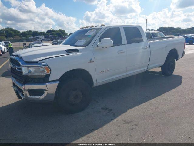 Ram 2500 Laramie  4x4 6'4 Box Image 2