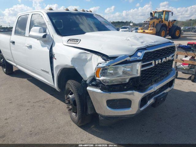 Ram 2500 Laramie  4x4 6'4 Box Image 8