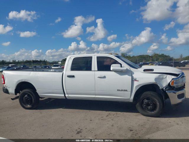 Ram 2500 Laramie  4x4 6'4 Box Image 10