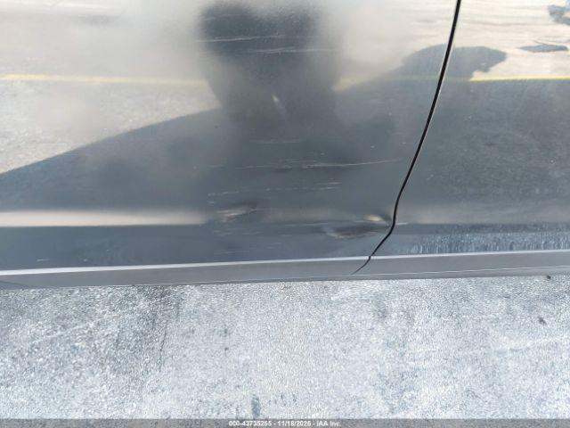 Cadillac SRX Luxury Collection Image 8