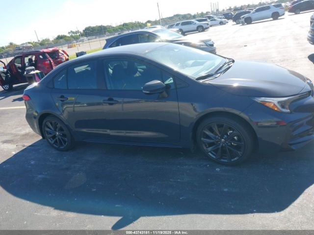 Toyota Corolla Se Image 12