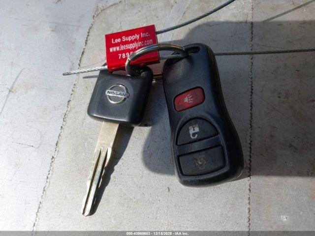 Nissan Versa 1.8s Image 15