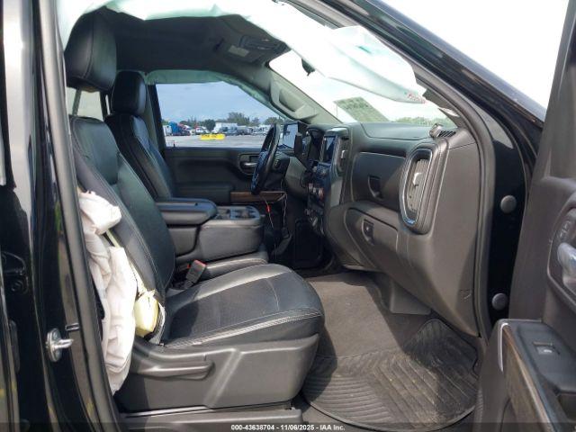 Chevrolet Silverado 1500 Rst Image 7