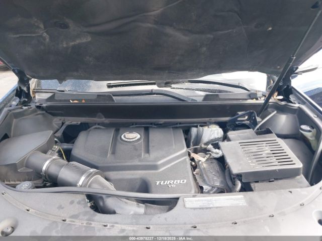 Cadillac SRX Turbo Premium Image 10