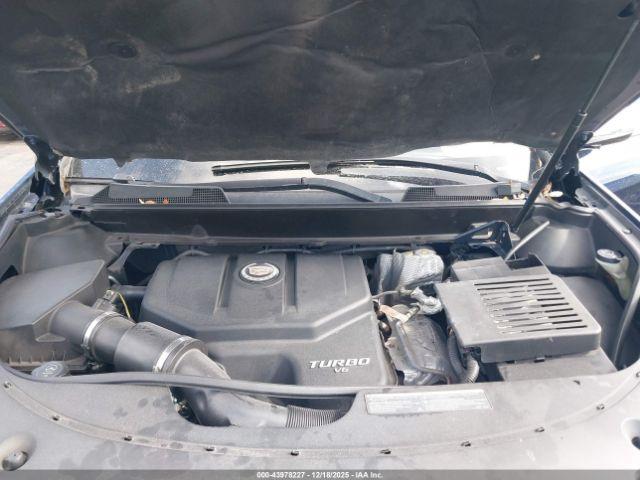 Cadillac SRX Turbo Premium Image 10