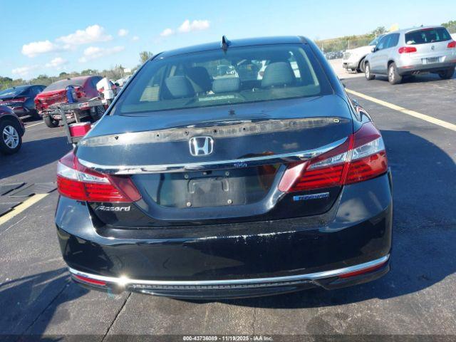 Honda Accord Image 16