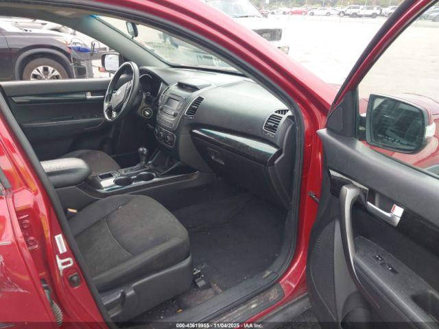 Kia Sorento Lx Image 8