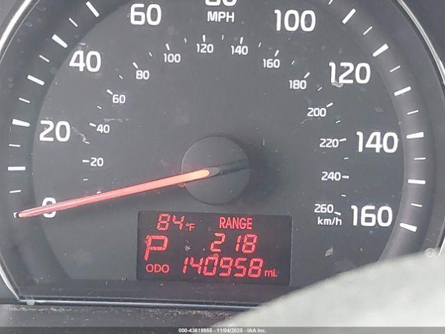 Kia Sorento Lx Image 3