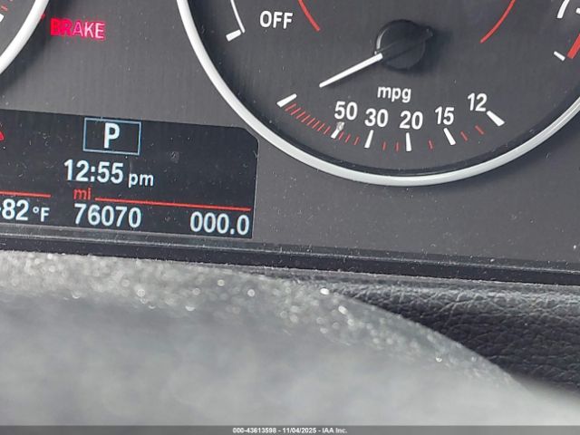 BMW 3 Series Xdrive Image 13