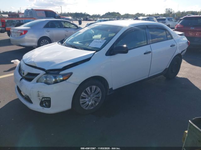 Toyota Corolla L Image 6