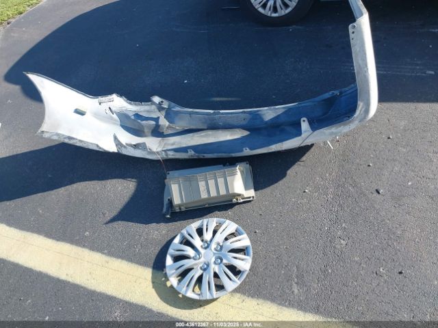 Toyota Corolla L Image 11