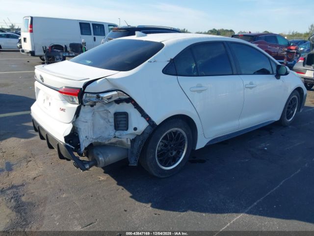 Toyota Corolla Se Image 12