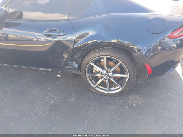 Mazda MX-5 Miata RF Grand Touring Image 2