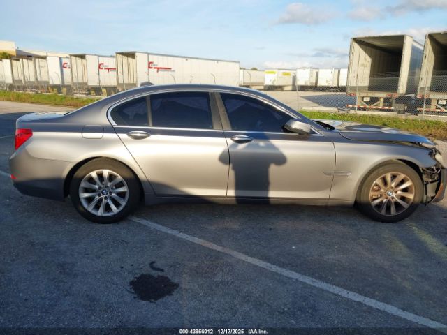BMW 7 Series Image 17