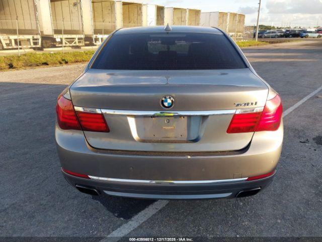 BMW 7 Series Image 15