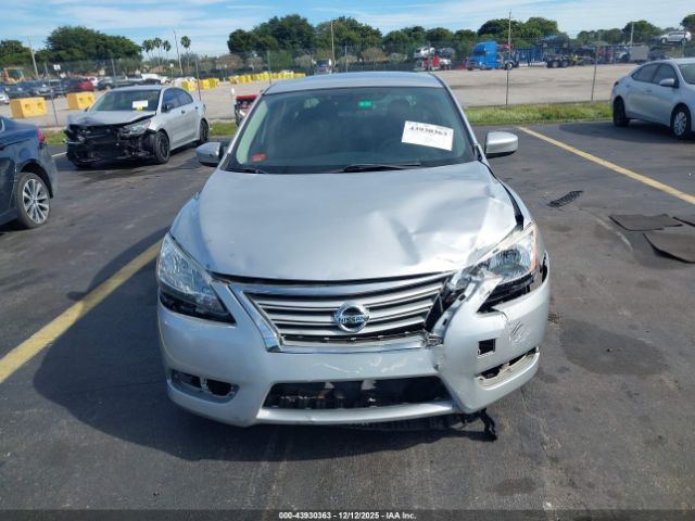 Nissan Sentra Image 7