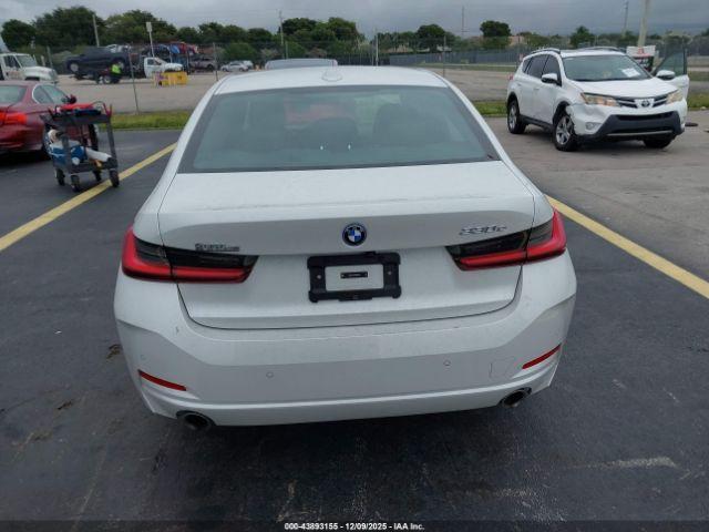 BMW 3 Series Image 17