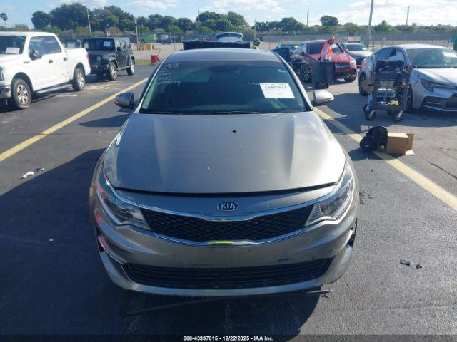 Kia Optima Lx Image 16