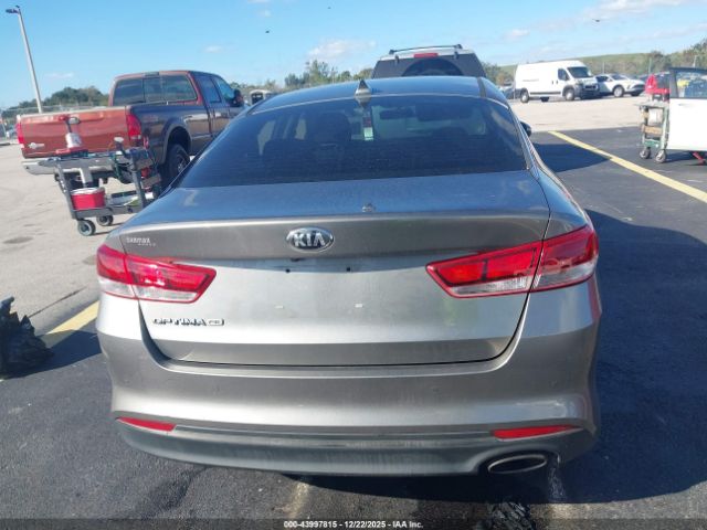 Kia Optima Lx Image 14