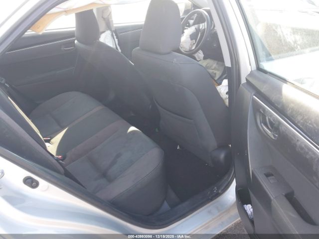 Toyota Corolla Le Image 13