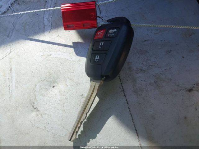 Toyota Corolla Le Image 9